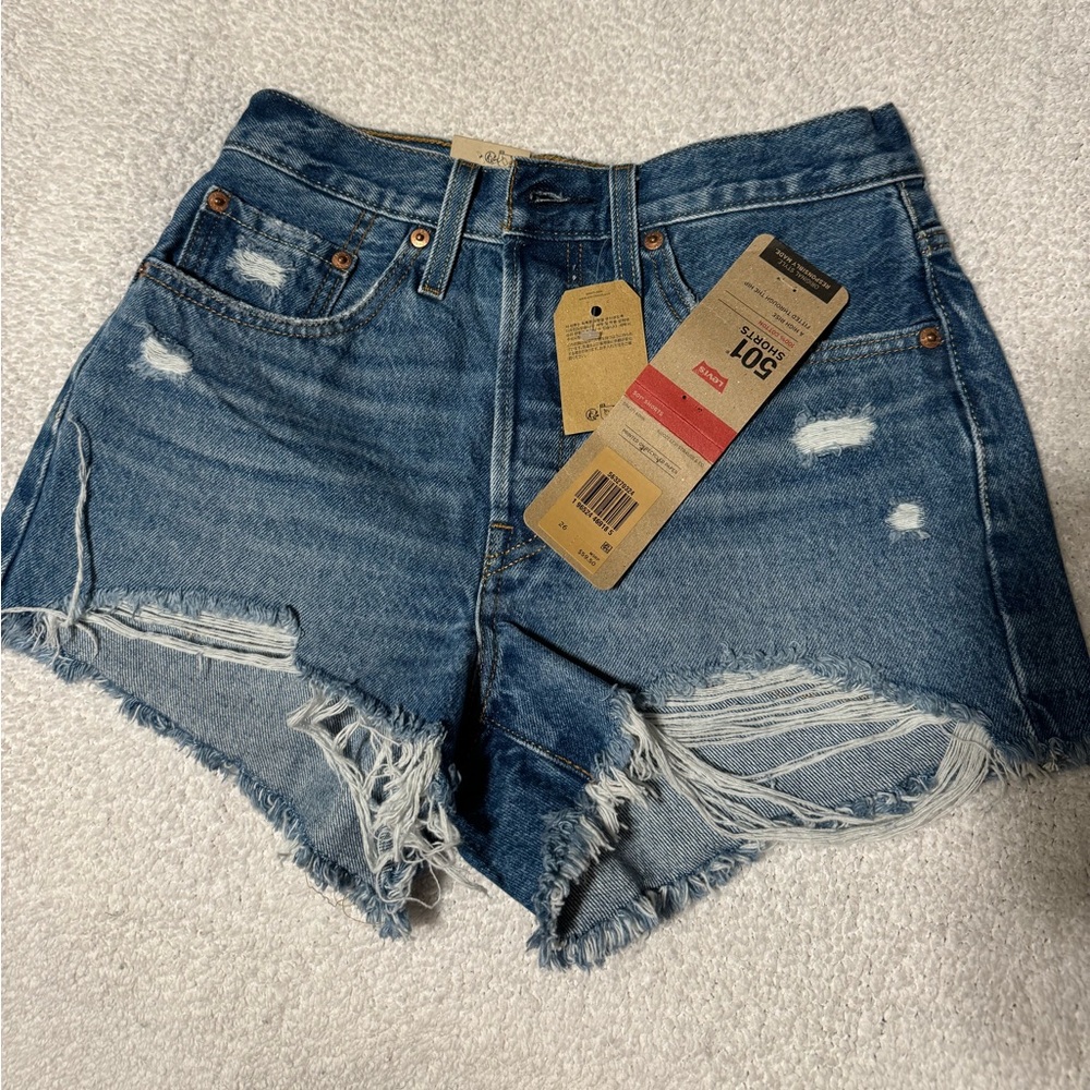 Levi’s 501 shorts NWT